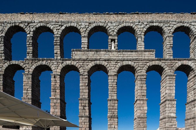 Avila with Walls and Segovia with Alcazar from Madrid - Ávila walls and the Cuatro Postes viewpoint