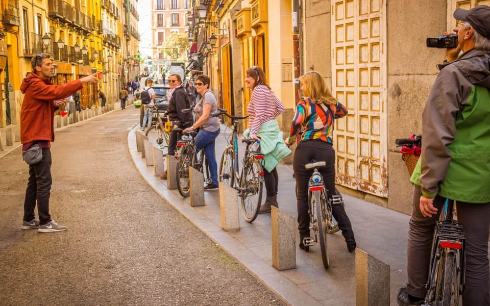 Best of Madrid: 3-Hour Guided Bike Tour in Small Groups - Plaza Mayor and El Madrid de los Austrias: Where Two Wheels Beat Two Hours of Walking