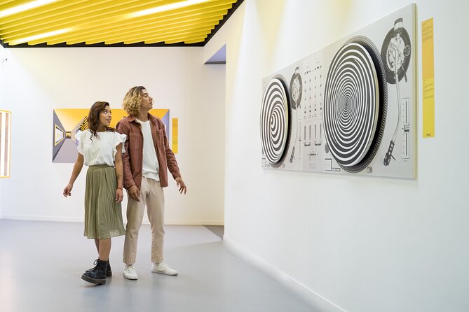 Entrance to the Museum of Illusions Madrid - Price and Value: Is $18.06 Worth It?