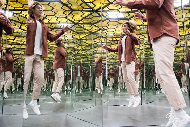 Entrance to the Museum of Illusions Madrid - The Quick Decision: Should You Book?
