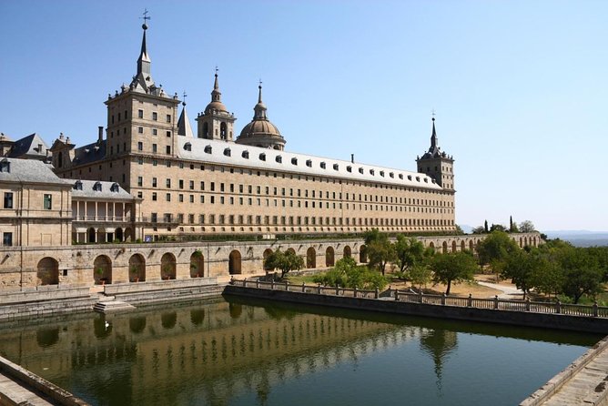 Escorial Monastery and Toledo Afternoon Tour - Two Monuments and a Medieval City: How This Madrid Day Trip Runs