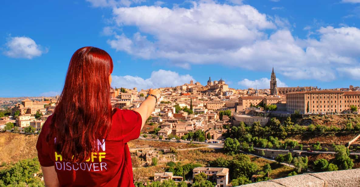 From Madrid: Guided Day Trip to Chinchon, Aranjuez & Toledo - Chinchón and Plaza Mayor: why this medieval square is the star