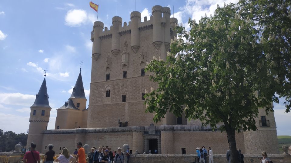 From Madrid: Guided Day Trip to Segovia and Toledo - From Madrid to Castile and León: what the day is really like