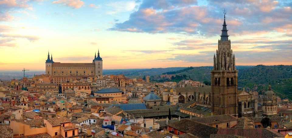 From Madrid: Guided Day Trip to Segovia and Toledo - Toledo’s Cathedral and Jewish Quarter: the medieval maze effect
