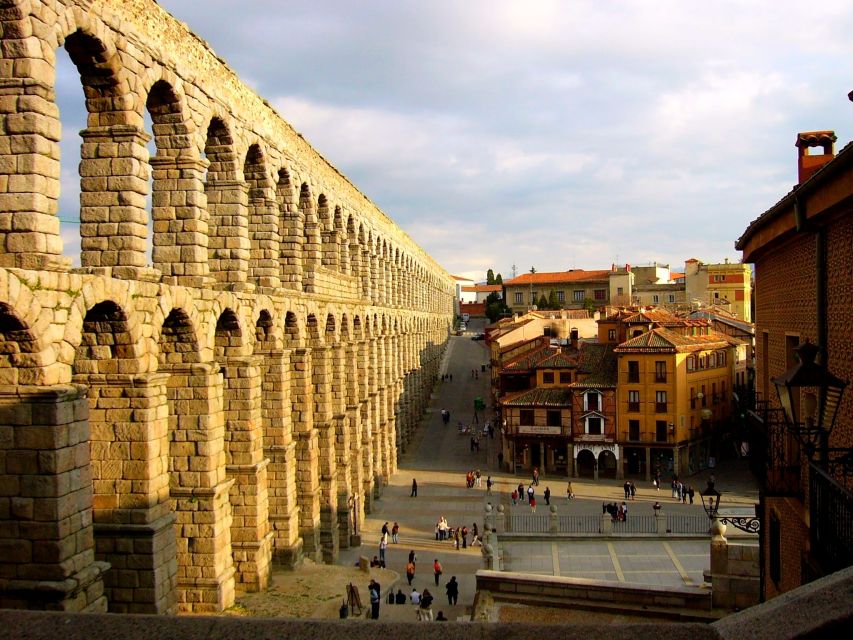 From Madrid: Guided Day Trip to Segovia and Toledo - Timing and pacing: how not to feel rushed