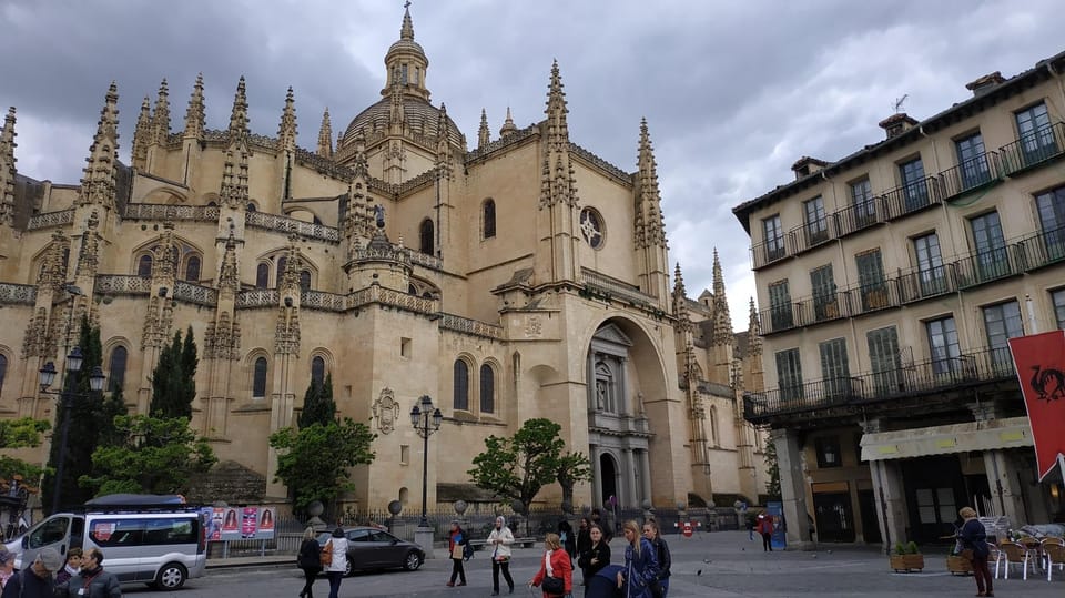 From Madrid: Half-Day or Full-Day Trip to Segovia - Alcazar de Segovia: the fairy-tale castle moment (and what to do with it)