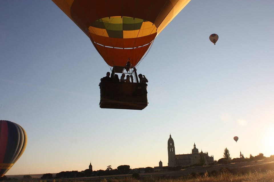 From Madrid: Hot Air Balloon over Segovia with Transfer - Safety Briefing First: How the Morning Actually Gets Real