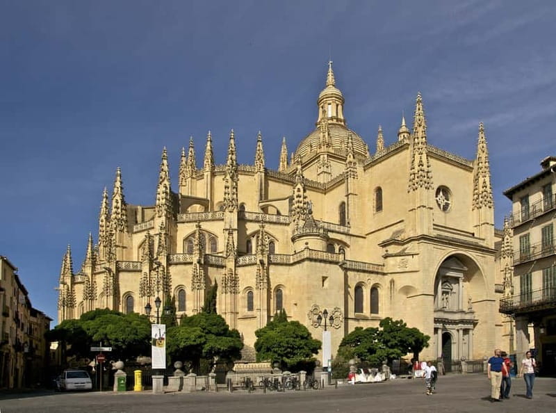 From Madrid: Segovia Guided Afternoon Tour - Free time in Segovia: how to use it without losing momentum