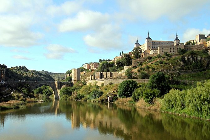 From Madrid: Segovia & Toledo with Alcazar and Cathedral - Alcázar of Segovia inside: tickets included, views included