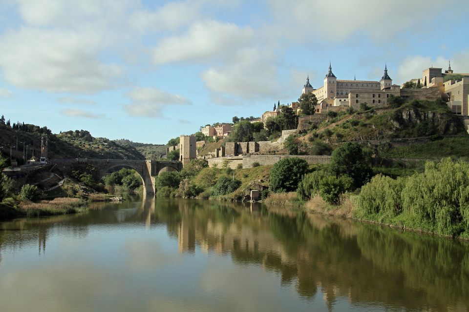 From Madrid: Toledo Guided Day Trip - Free time in Toledo: how to use it well and not get swallowed by crowds