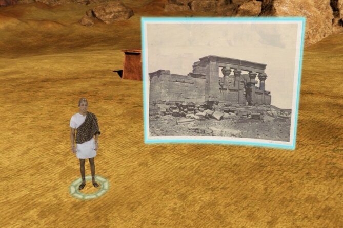 Historic Madrid Virtual Reality Experience with an Official Guide - Plaza de la Villa: Medieval Madrid in a Short Walk