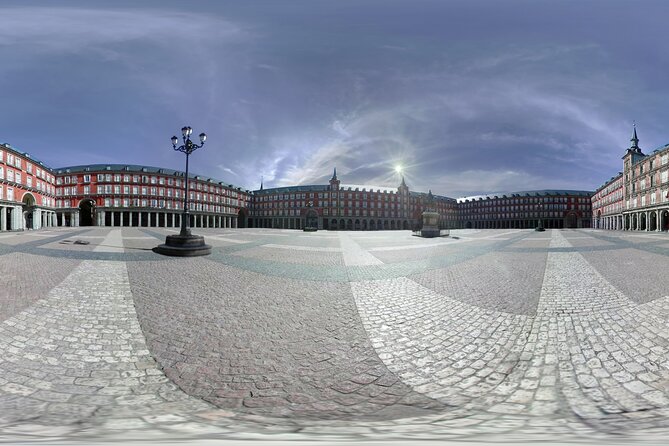 Historic Madrid Virtual Reality Experience with an Official Guide - What You’ll Actually Do (And Walk) During the Tour
