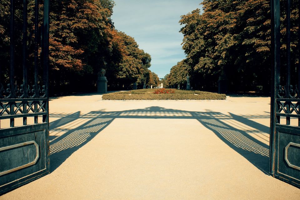 Madrid: 1.5-Hour Retiro Park Guided Walking Tour - Value for $10: What You Pay For (and What You Don’t)