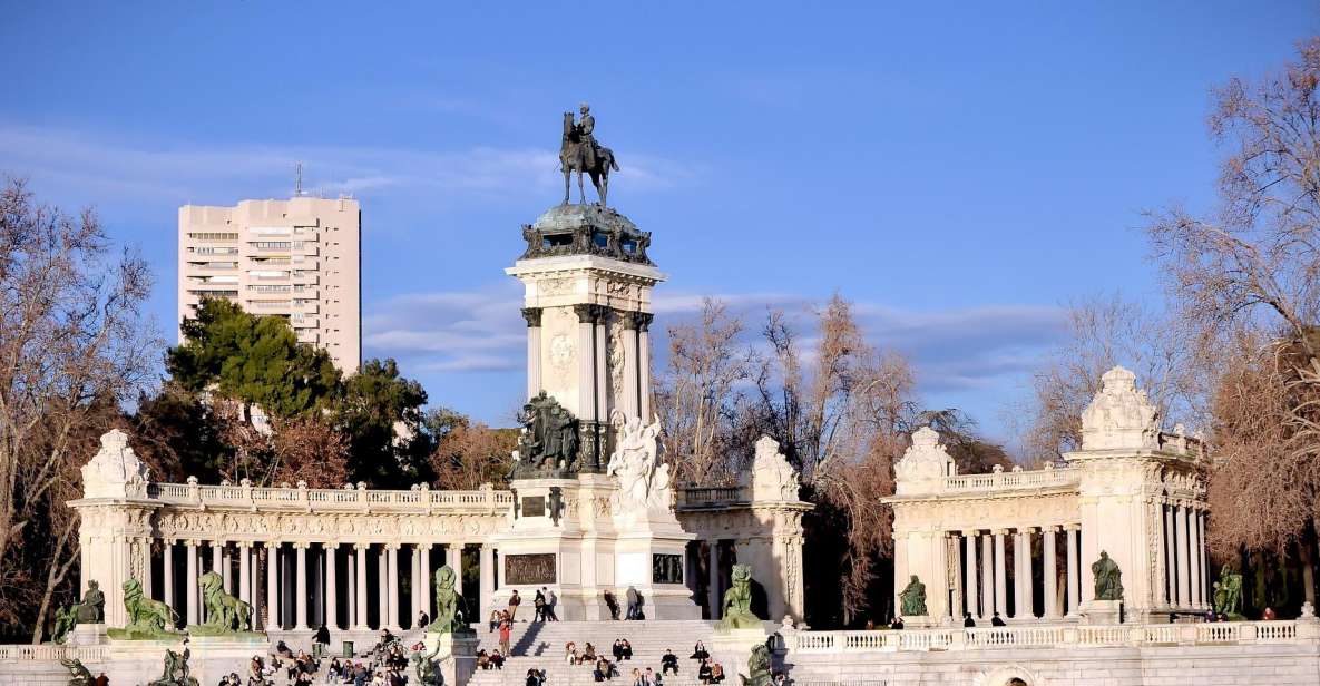 Madrid: 1.5-Hour Retiro Park Guided Walking Tour - Getting Oriented at the Start: Meeting Point and Pace