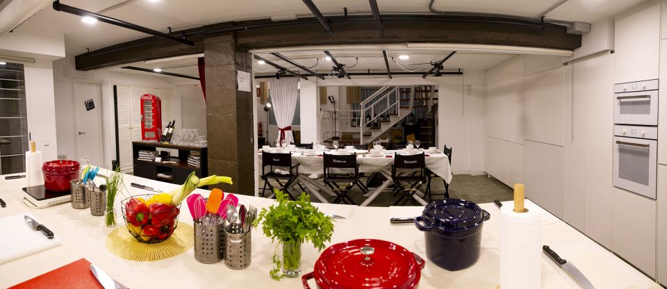 Madrid: 10 Tapas 2.5-Hour Cooking Class - Why this 2.5-hour tapas class fits Madrid so well
