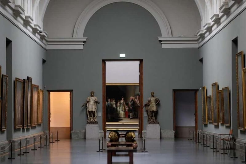 Madrid: Afternoon Prado Museum Tour with Skip-the-Line Entry - Rubens and the Baroque punch: Descent from the Cross and motion