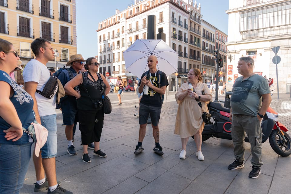 Madrid: Afternoon Royal Palace and Almudena Cathedral Tour - Royal Palace of Madrid: 3,418 Rooms with a Clear Route