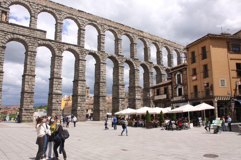 Madrid: Avila and Segovia Day Trip with Tickets to Monuments - Key highlights you’ll actually feel during the day
