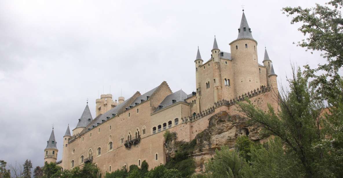 Madrid: Avila and Segovia Day Trip with Tickets to Monuments - Getting there from Madrid: comfortable bus, real time on the ground