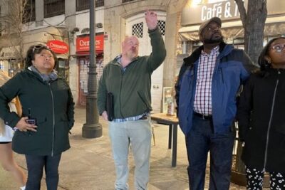 Madrid by Night Small Group Tour: Stories, Sights and Tapas Bites - First Stop: The Included Drink and Tapas Tastings