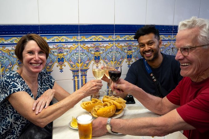 Madrid by Night: Tapas Crawl, Local Drinks & Hidden Gems - Why this Madrid tapas crawl is a smart night plan