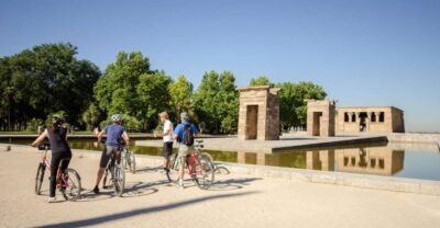 Madrid City Guided Bike/E-Bike Tour for Small Groups - Meeting at Plaza de España: Fast Start, Central Finish