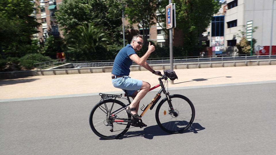 Madrid City Guided Bike/E-Bike Tour for Small Groups - Plaza Mayor and Puerta del Sol: Getting Your Madrid Coordinates