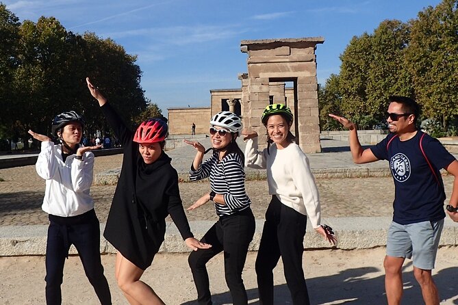 Madrid E-Bike Small Group Tour - Paseo del Prado and the Golden Triangle: seeing museums without buying museum time