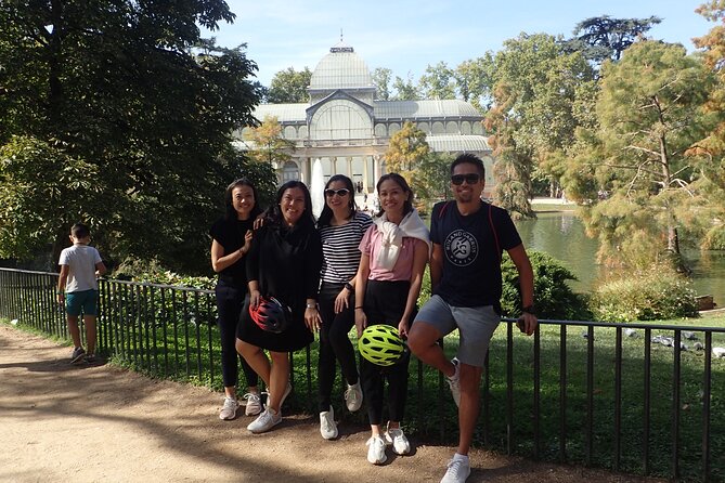 Madrid E-Bike Small Group Tour - Parque del Retiro: your one real breather with gardens, palaces, and trees