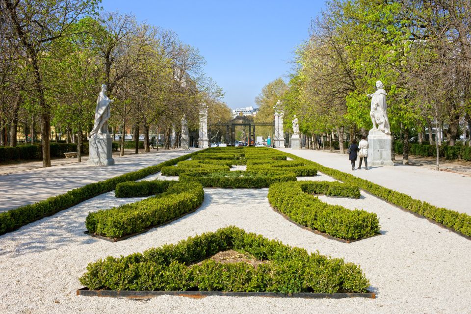 Madrid: El Retiro Park Self-Guided Audio Tour - Getting started at the Royal Church of Saint Jerome