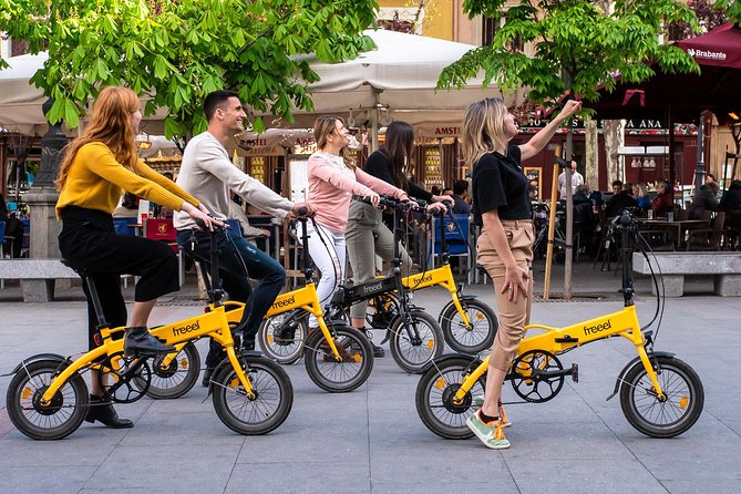 Madrid Electric Bike Private Tour: Highlights & Parks - Plaza de España, the Royal Palace, and Almudena Cathedral