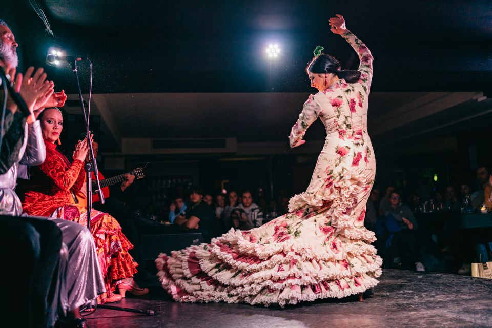 Madrid: Flamenco Show at Tablao Las Carboneras - Finding the spot near Plaza del Conde de Miranda