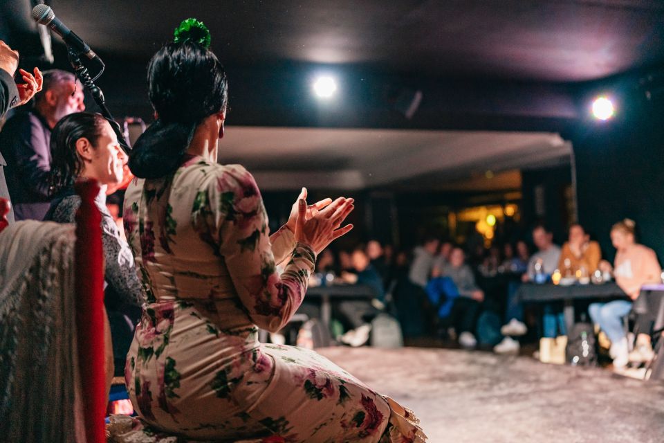 Madrid: Flamenco Show at Tablao Las Carboneras - Service vibe: what to expect from the staff and the room rhythm