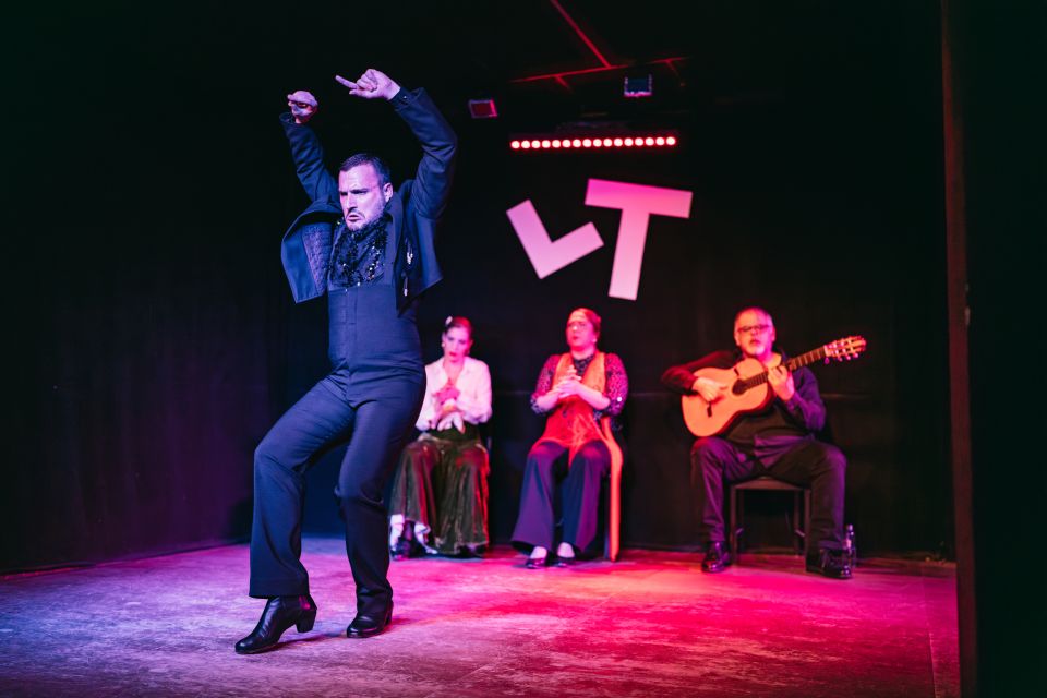 Madrid: Flamenco Show at Tablao "Las Tablas" with Drink - Your drink included: wine or sangria, plus the option to add dinner