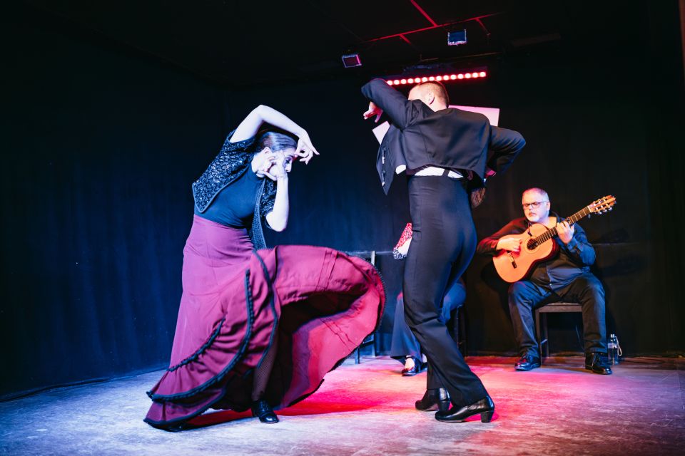 Madrid: Flamenco Show at Tablao "Las Tablas" with Drink - Tips to get the most out of your seats and your evening