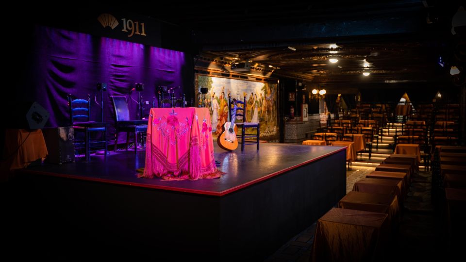 Madrid: Flamenco Show&Drink at Tablao 1911 (World's Oldest) - Who This Suits Best (and Who Might Be Frustrated)
