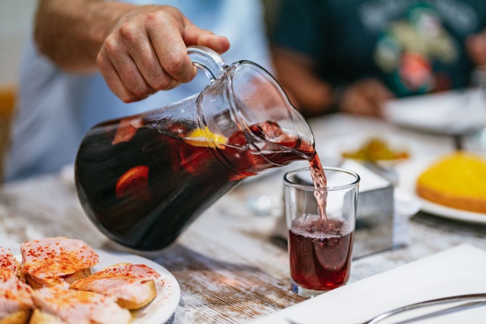 Madrid: Guided Tapas Tour with Tastings and Drinks - The guides: what makes the tour feel fun instead of clinical
