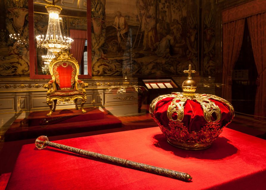 Madrid: Guided Visit to the Royal Palace - Time, crowds, and the one “speed” risk