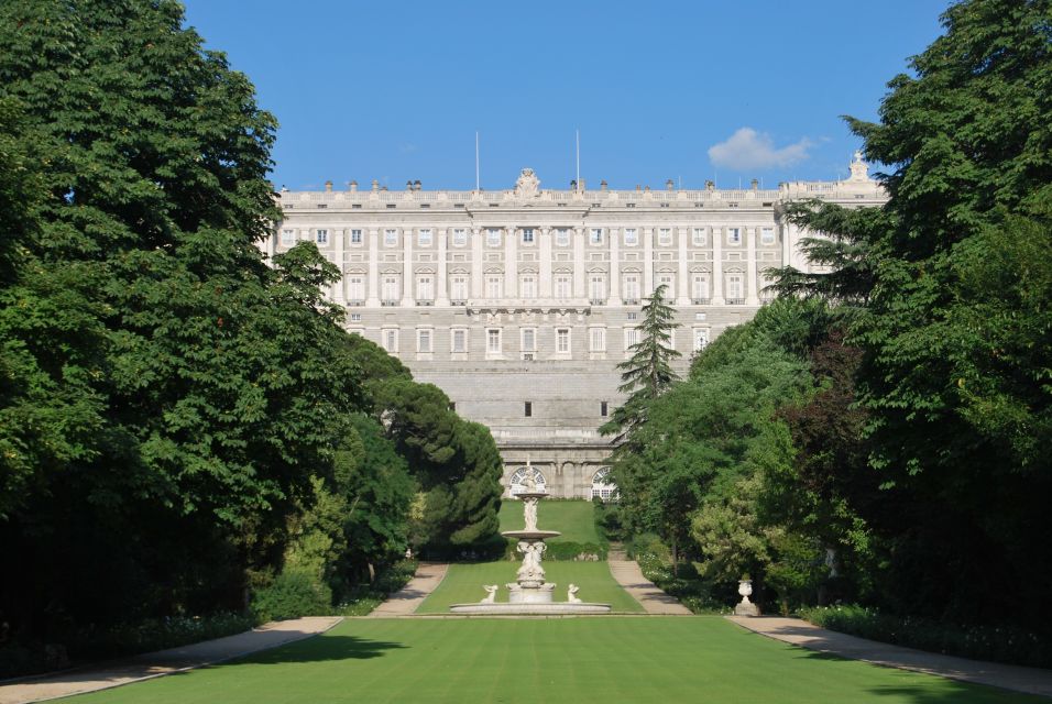 Madrid: Guided Visit to the Royal Palace - Porcelain, the royal chapel, and Corrado Giaquinto’s fresco