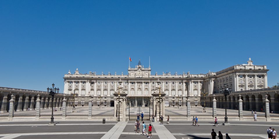 Madrid: Guided Visit to the Royal Palace - Where to meet (and why it can trip you up)
