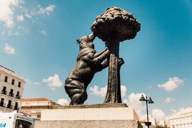 Madrid Highlights and Hidden Gems Private Tour with a Guide - Plaza Mayor: Central Madrid’s Classic Stage