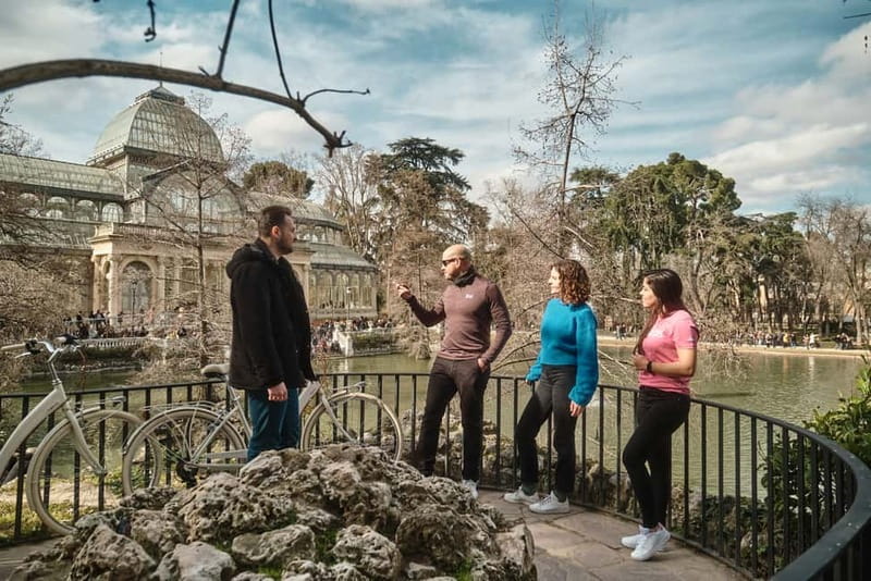 Madrid: Highlights Guided Vintage Bike Tour and Tapas Option - Art Triangle hits: CaixaForum to the Prado area in one smooth run