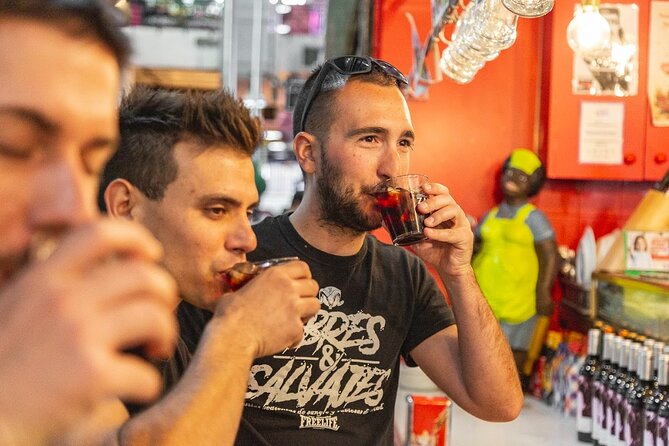 Madrid Historic Centre Food Tour with Authentic Tapas & Wines - Key highlights you’ll feel on the street