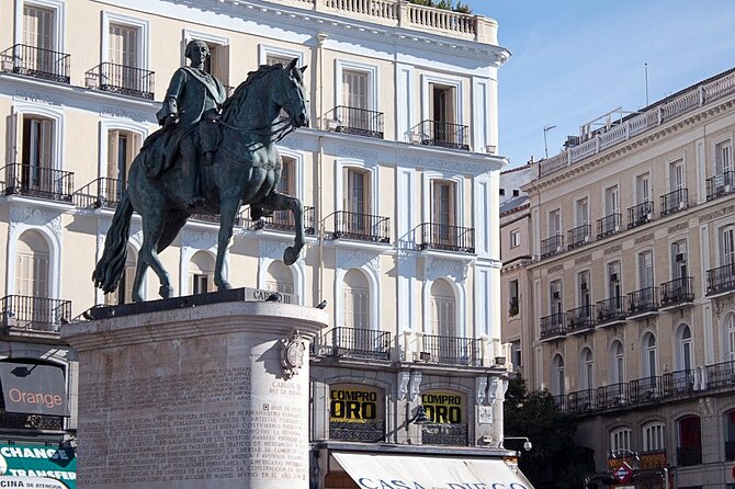 Madrid Historic Centre Food Tour with Authentic Tapas & Wines - Plaza Mayor, Km 0, and the market sights you pass by