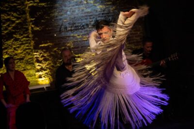 Madrid: La Cueva de Lola Flamenco Show Tickets with Drink - The one-hour show: what your evening actually looks like