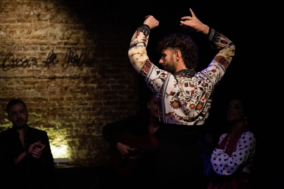 Madrid: La Cueva de Lola Flamenco Show Tickets with Drink - Who this show fits best (and who should choose a different plan)
