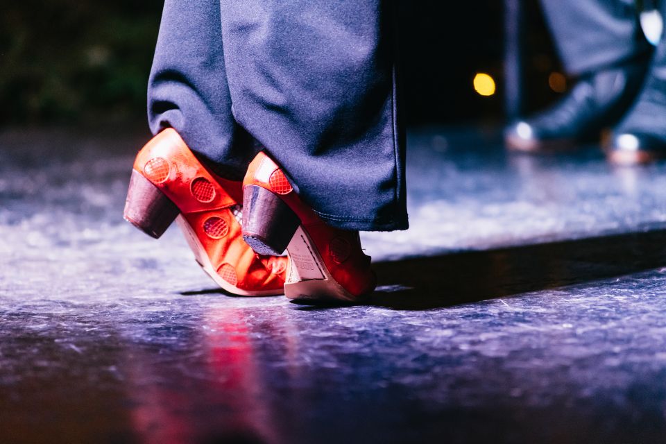 Madrid: Live Flamenco Show with Food and Drinks Options - Practical tips so you enjoy every minute