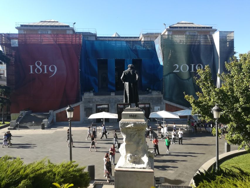 Madrid: Museo del Prado Guided Tour - Stop Inside the Prado: How the Guide Builds Meaning Around the Greats