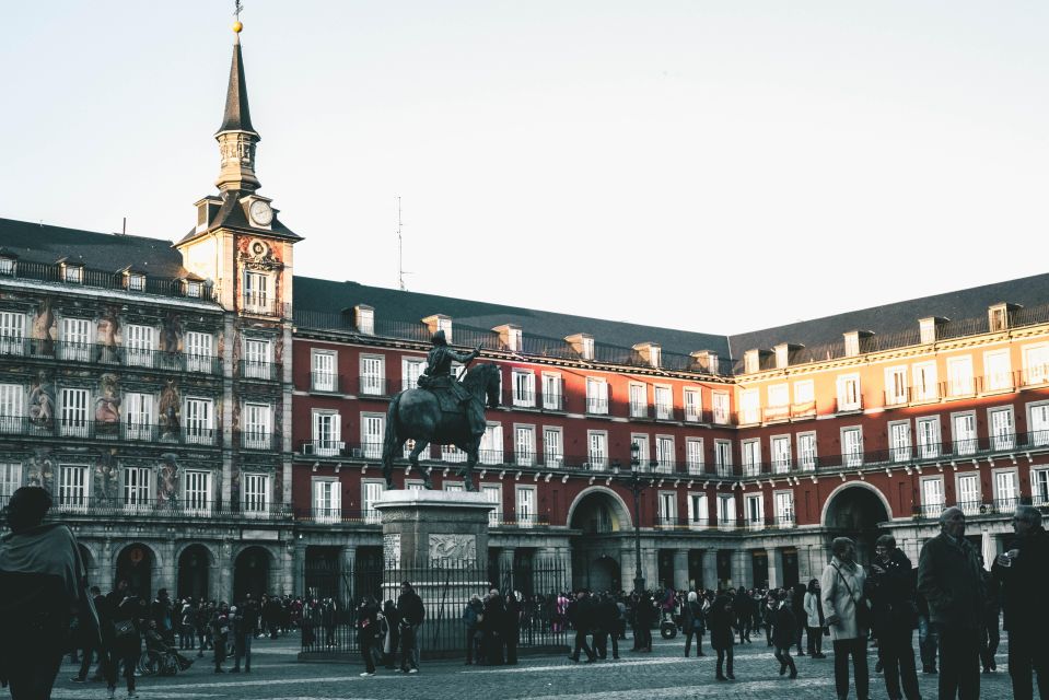 Madrid: Old Town, Poets District, and Royal Palace Tour - Calle de la Salud to Plaza Mayor: how the walk changes character