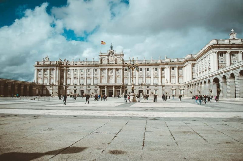 Madrid: Old Town, Poets District, and Royal Palace Tour - Price and value: is $44 a fair deal for 3 hours?